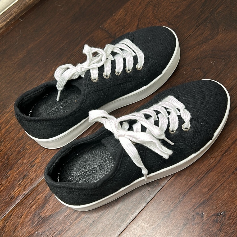 B&W Platform Sneakers - Picture 2 of 5